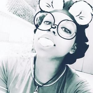 Meet your Posher, Danjanae